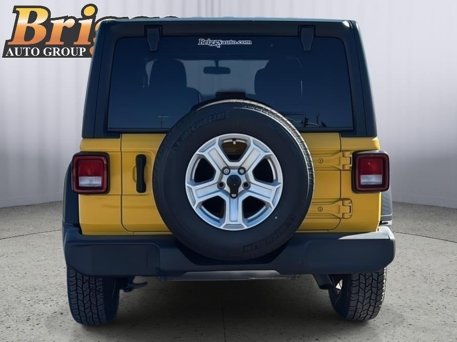 2021 Jeep WRANGLER UNLIMITED Base