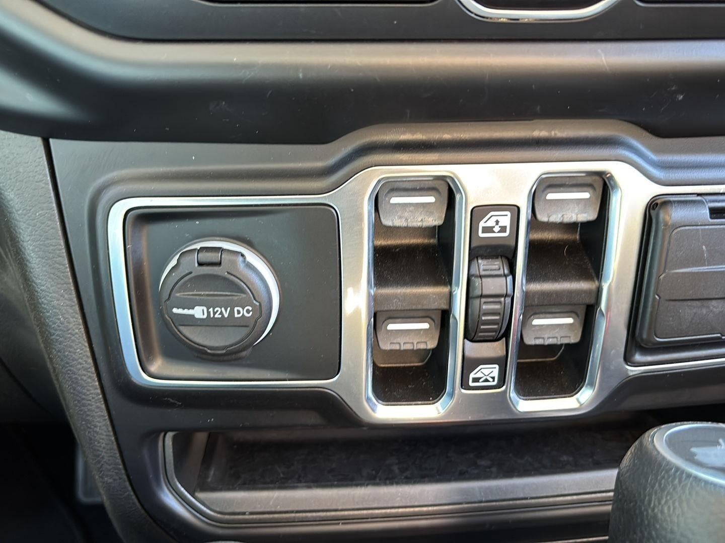 2021 Jeep WRANGLER UNLIMITED Base