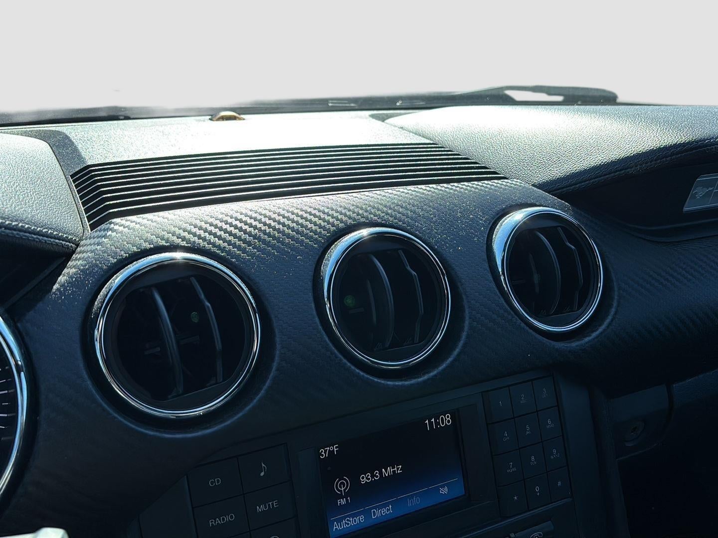 2015 Ford Mustang V6