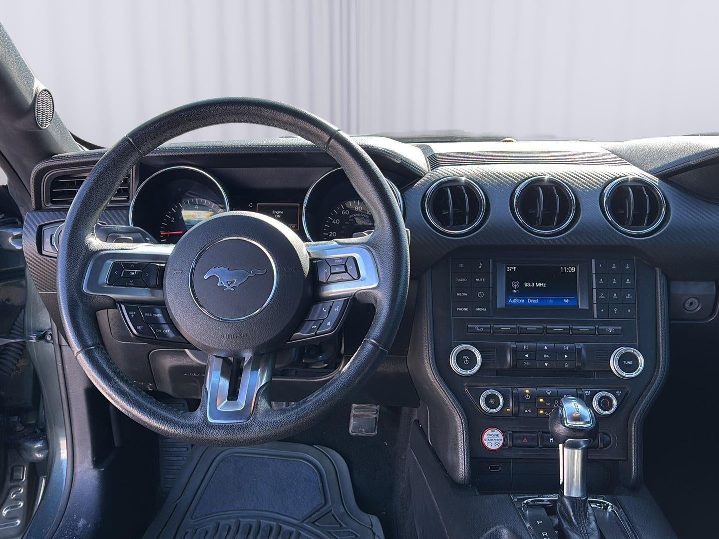 2015 Ford Mustang V6