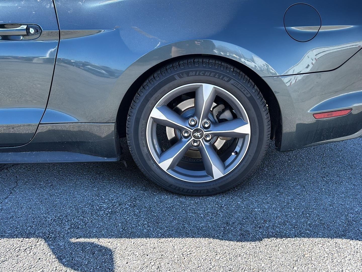 2015 Ford Mustang V6