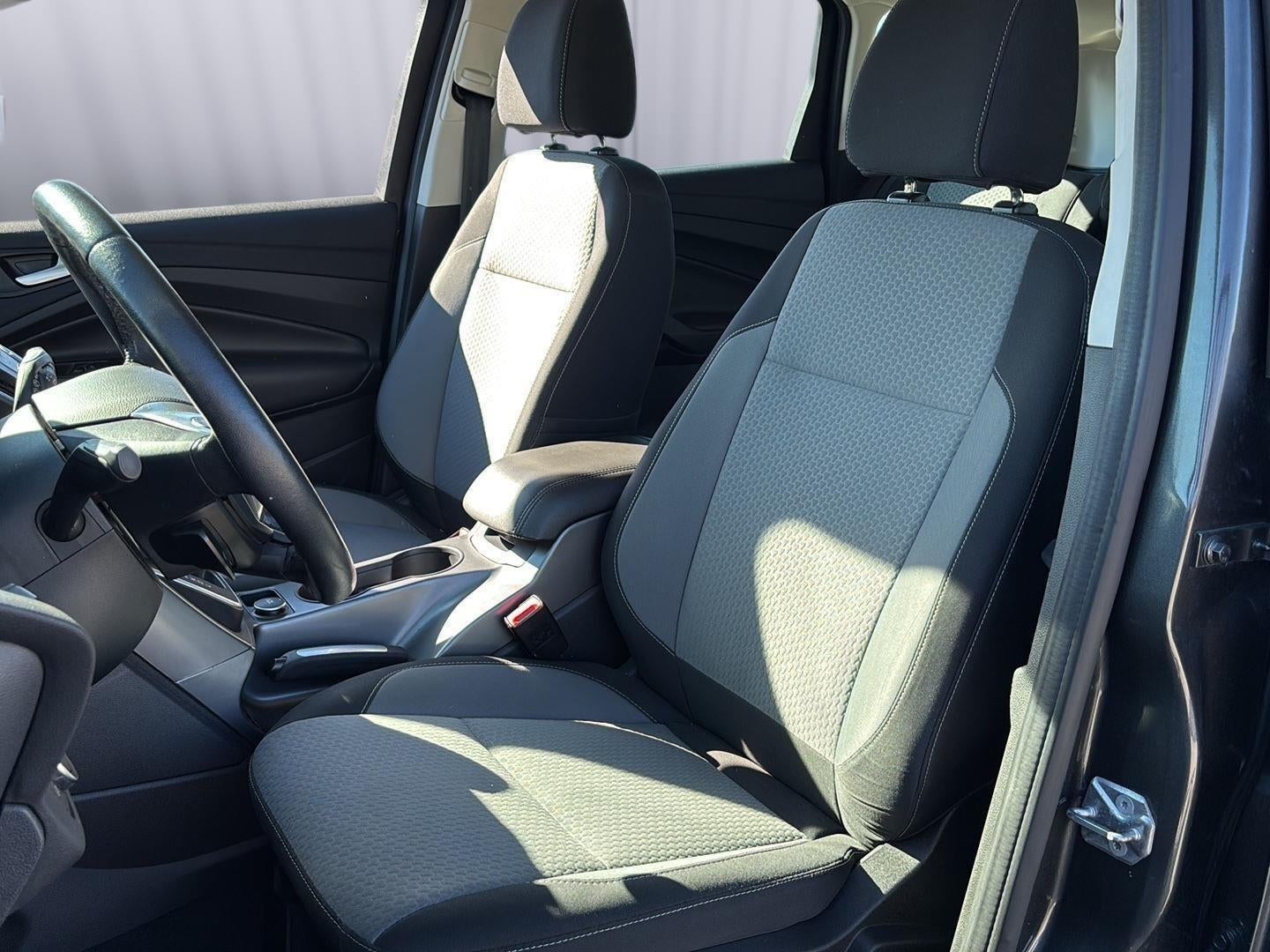 2017 Ford C-MAX HYBRID Base