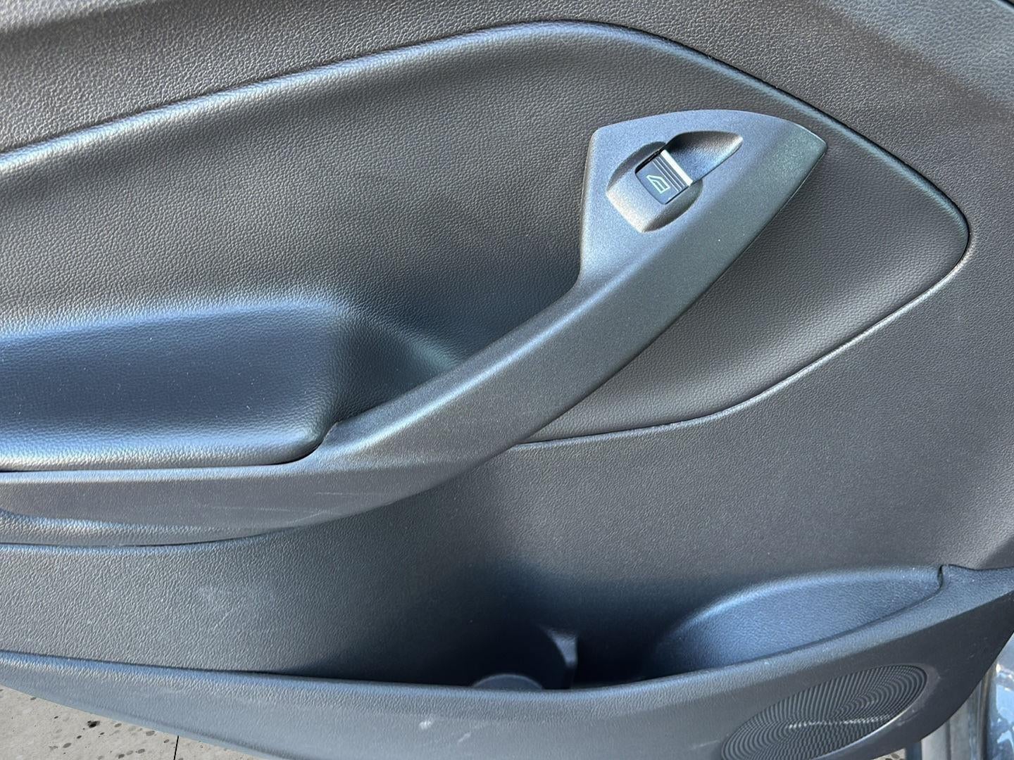 2017 Ford C-MAX HYBRID Base