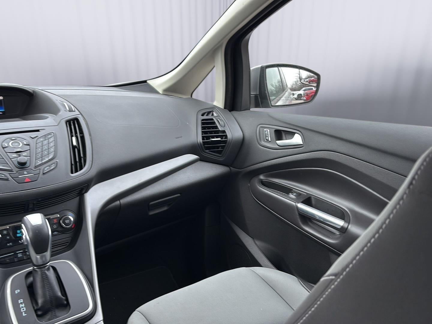 2016 Ford C-Max Hybrid SE