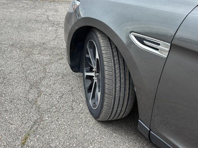 2016 Ford Taurus SEL