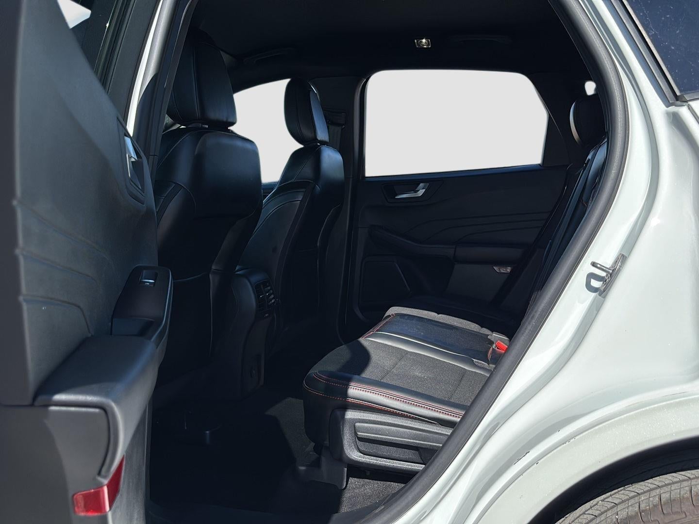 2024 Ford Escape ST-Line Select