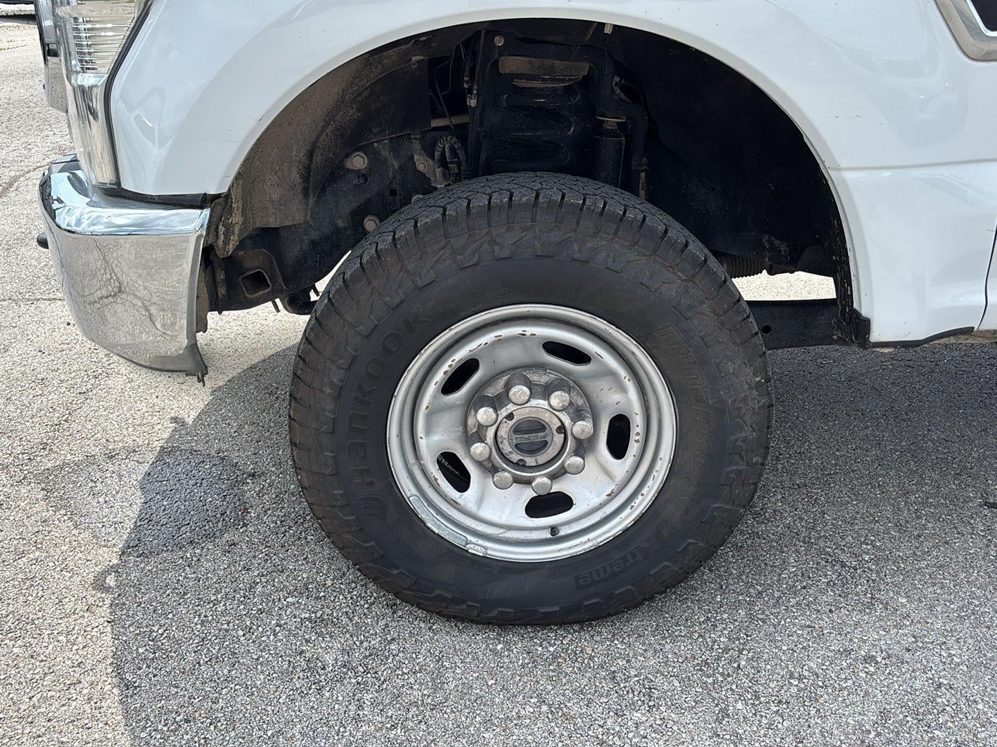 2022 Ford Super Duty F-350 SRW XL