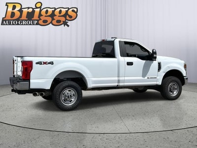 2022 Ford Super Duty F-350 SRW XL