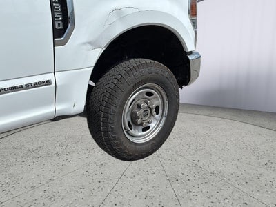 2022 Ford Super Duty F-350 SRW XL