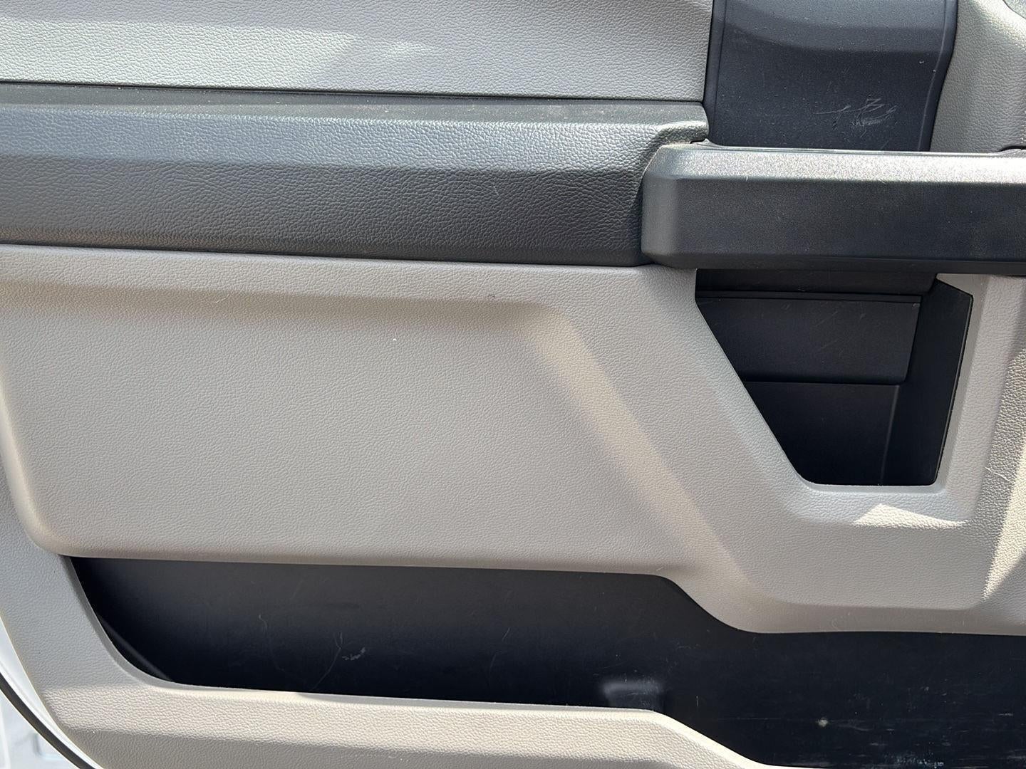 2022 Ford Super Duty F-350 SRW XL