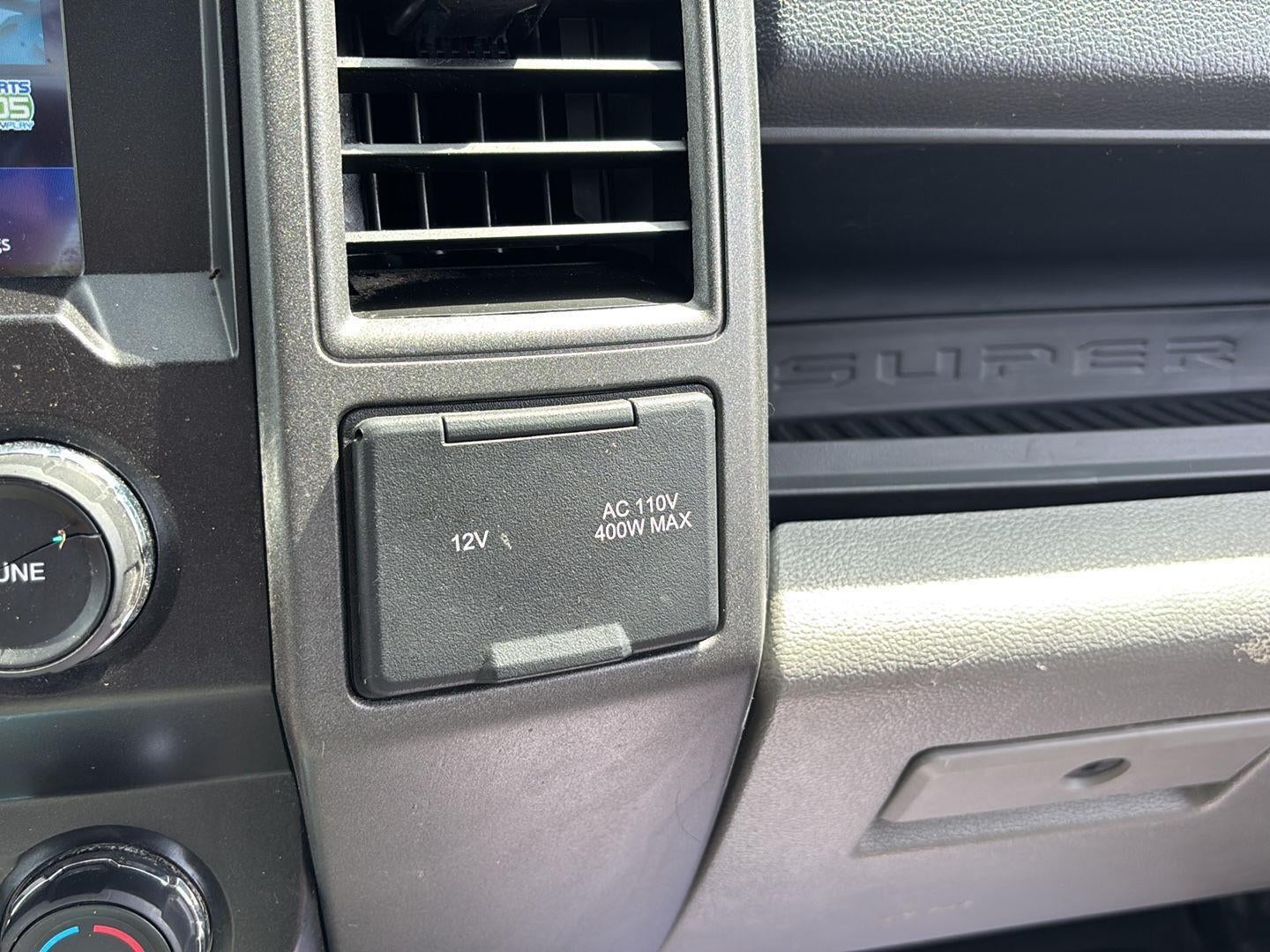 2022 Ford Super Duty F-350 SRW XL