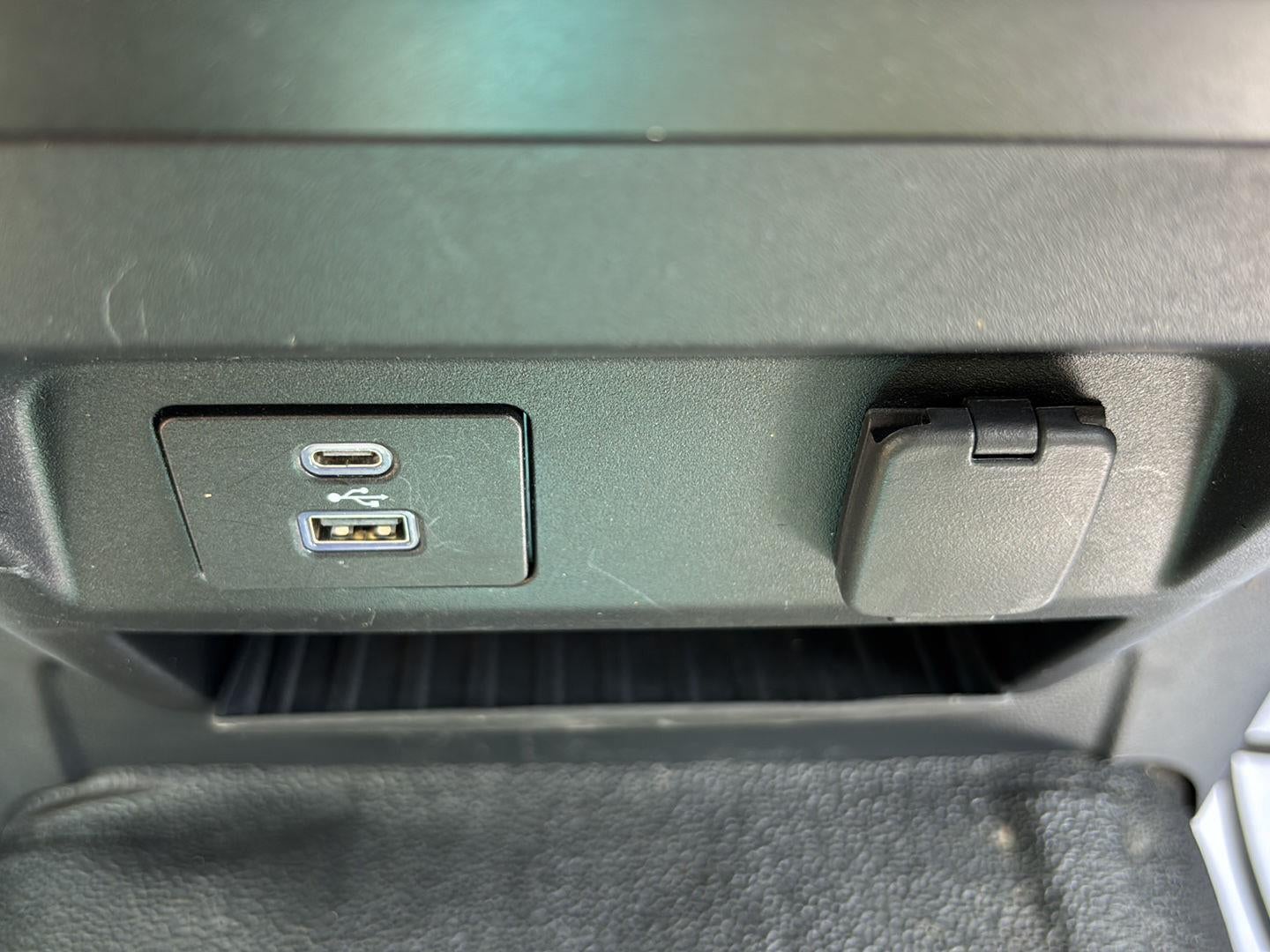 2022 Ford Super Duty F-350 SRW XL