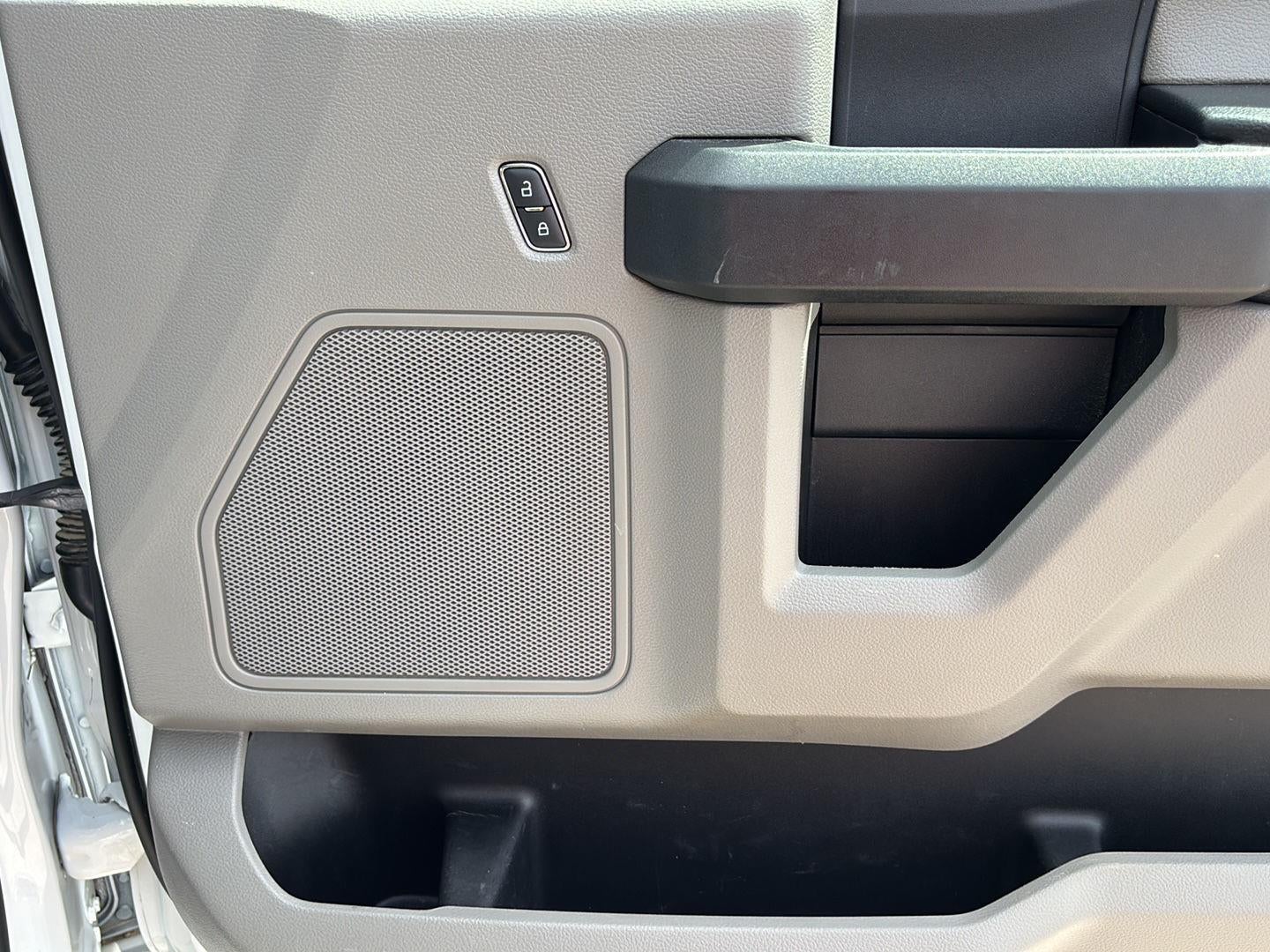 2022 Ford Super Duty F-350 SRW XL