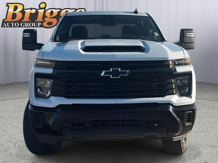 2025 Chevrolet Silverado 2500HD Custom