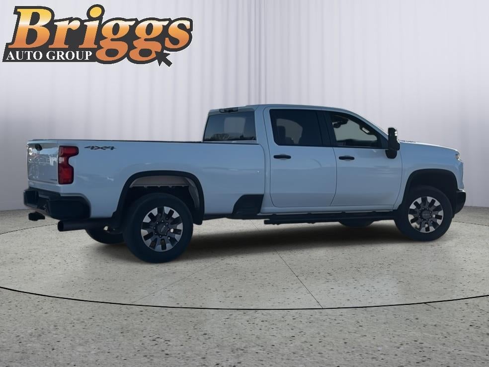 2024 Chevrolet Silverado 2500HD Custom