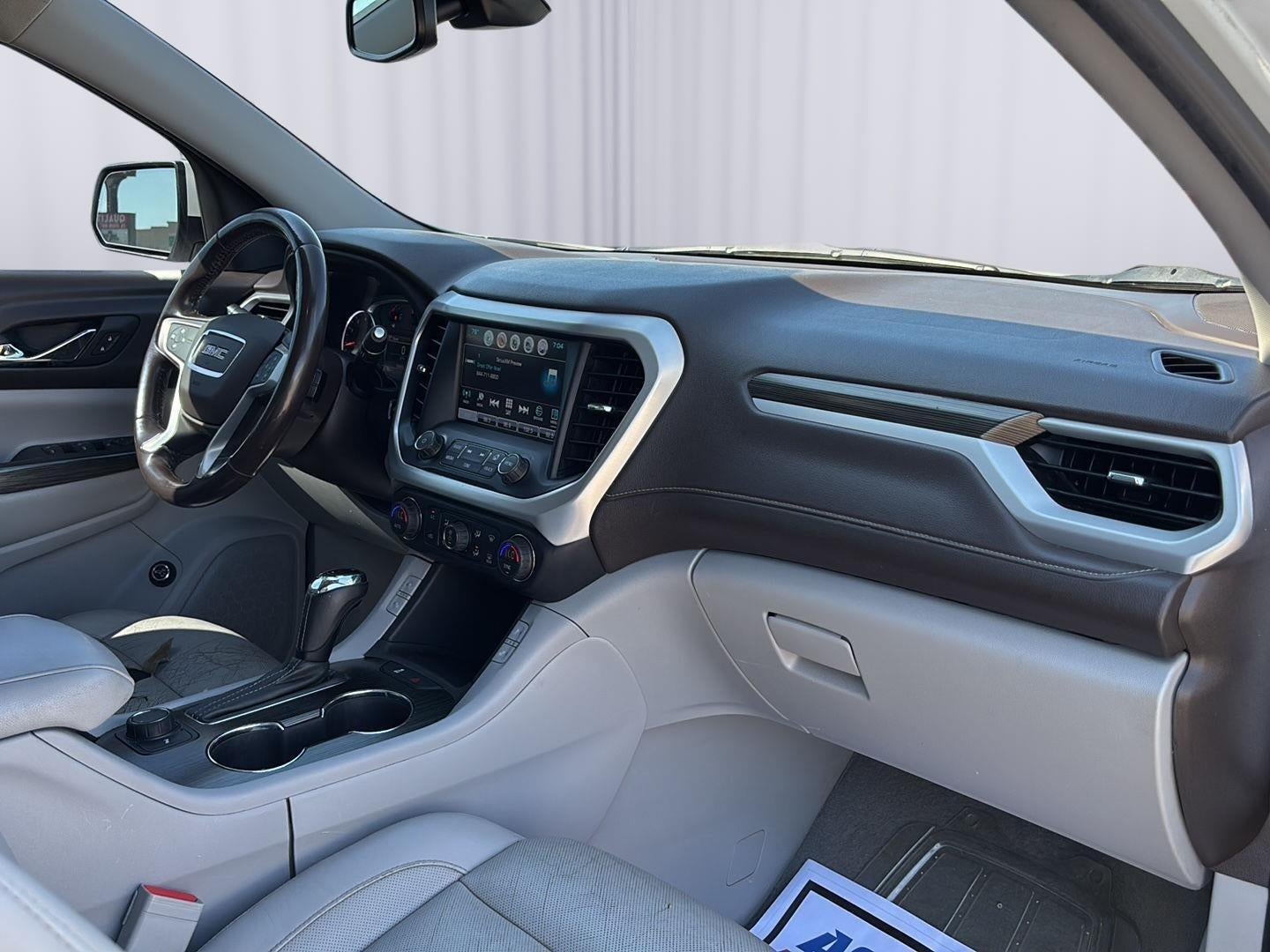2018 GMC Acadia SLT