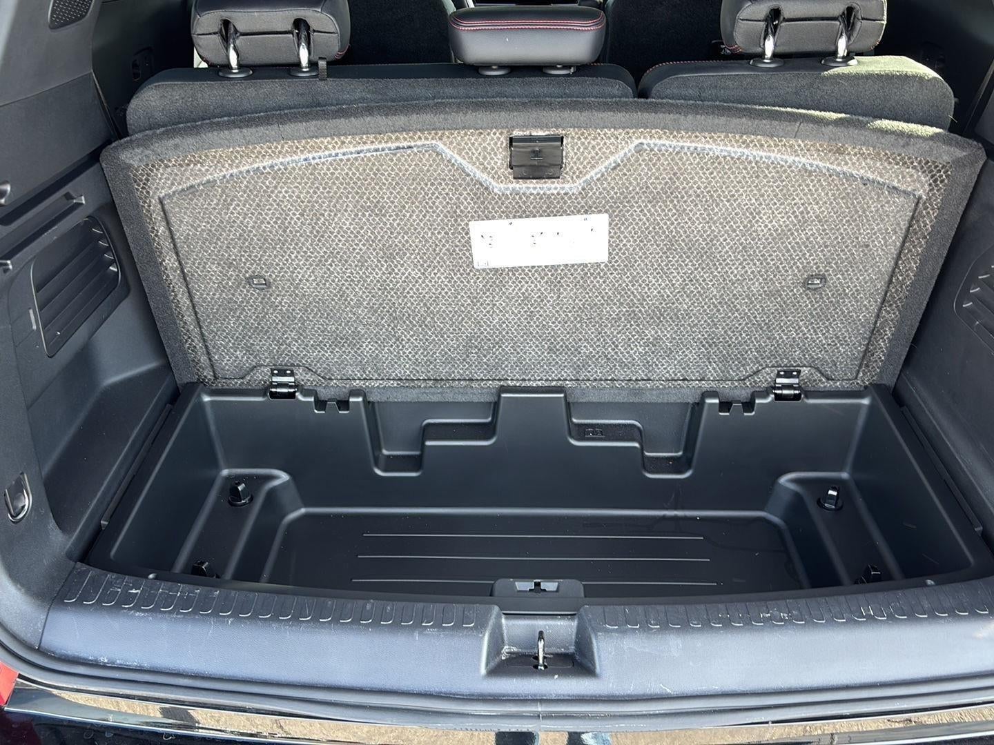 2024 Chevrolet TRAVERSE Base