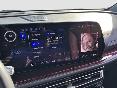 2024 Chevrolet TRAVERSE Base