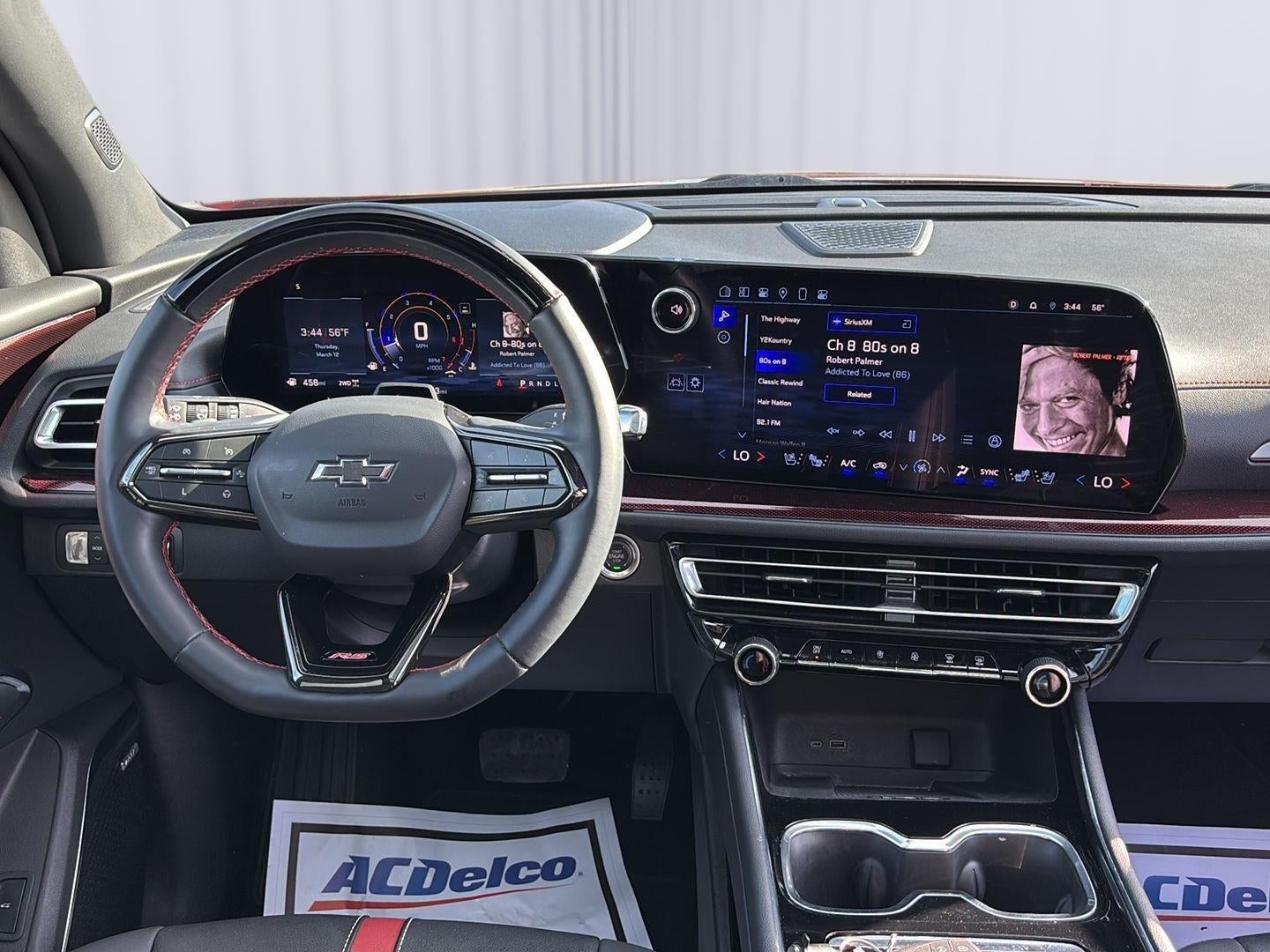 2024 Chevrolet TRAVERSE Base