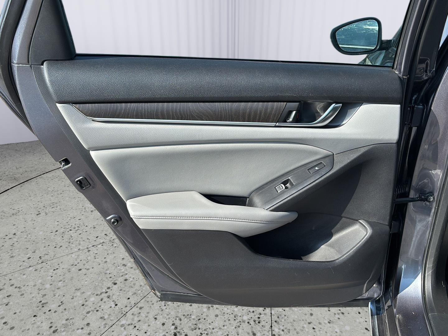 2020 Honda Accord Hybrid Touring