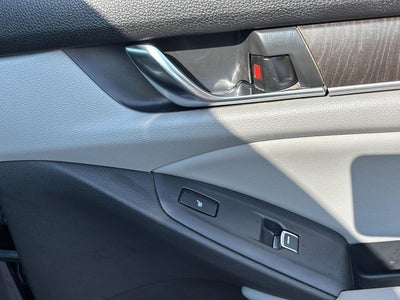 2020 Honda Accord Hybrid Touring