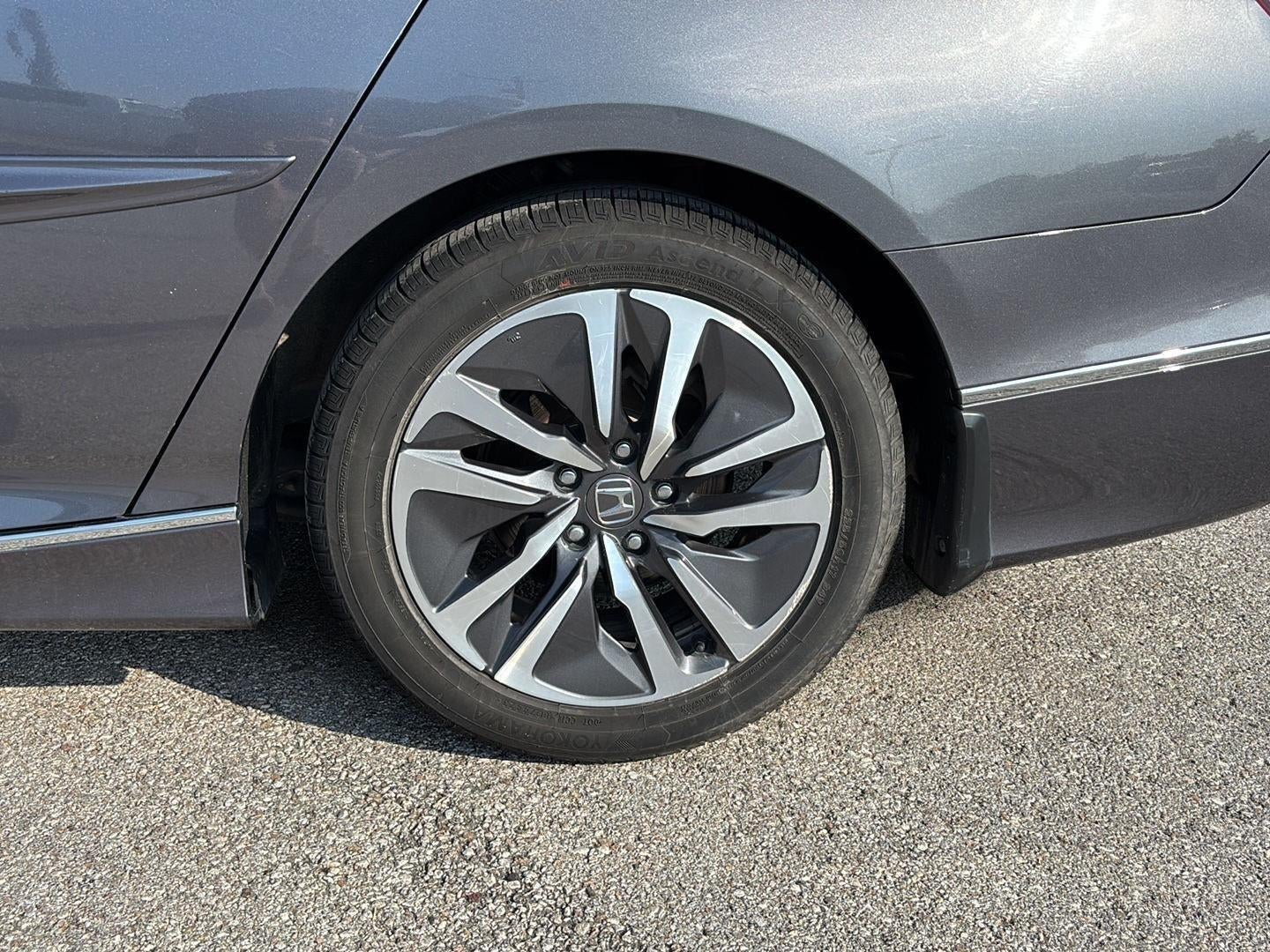 2020 Honda Accord Hybrid Touring