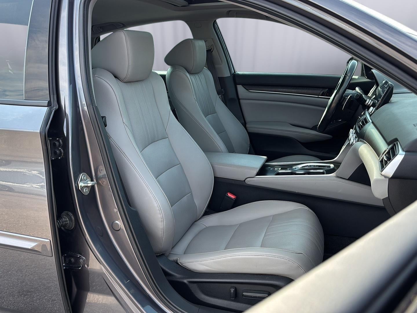 2020 Honda Accord Hybrid Touring