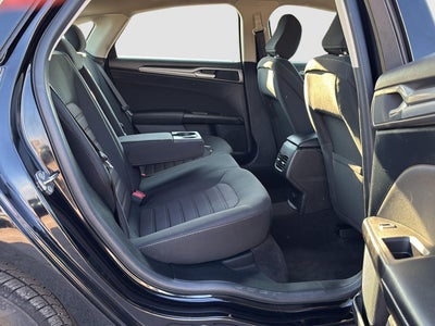 2020 Ford Fusion SE