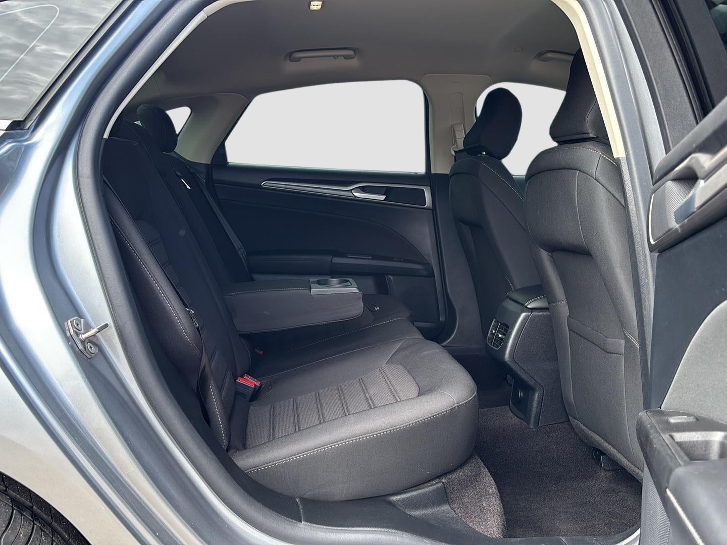 2020 Ford Fusion Hybrid SE