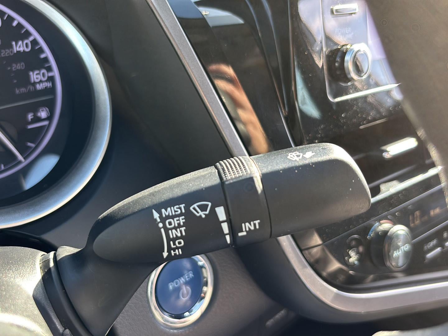 2022 Toyota CAMRY HYBRID LE