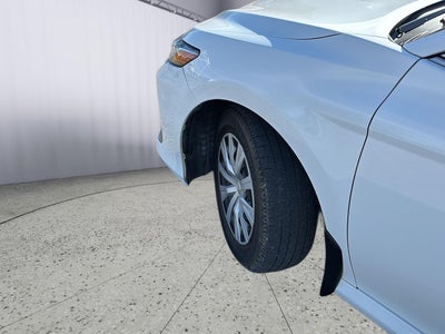 2022 Toyota CAMRY HYBRID LE