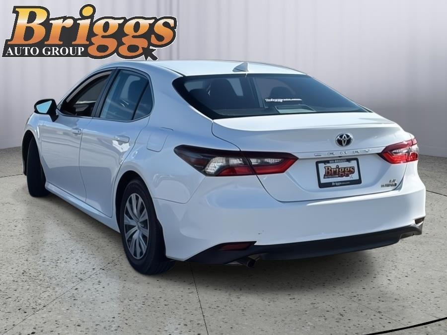 2022 Toyota CAMRY HYBRID LE