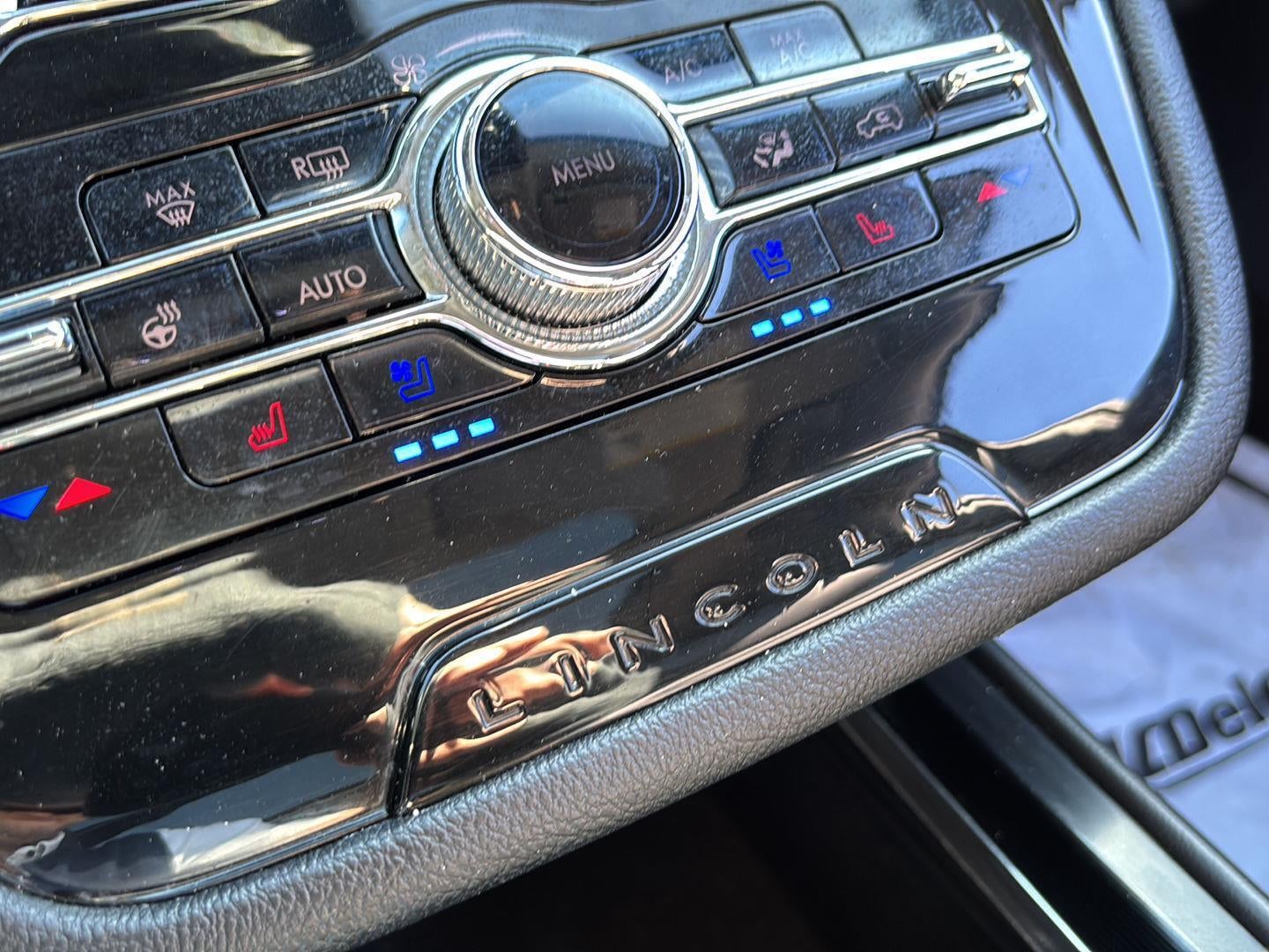 2022 Lincoln CORSAIR Base