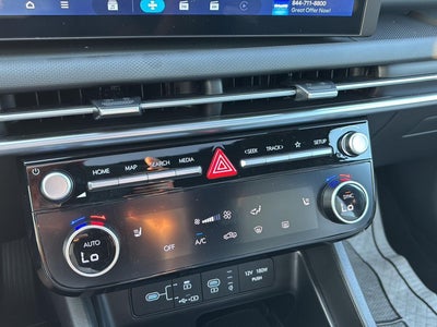 2025 Hyundai Santa Cruz SEL Activity