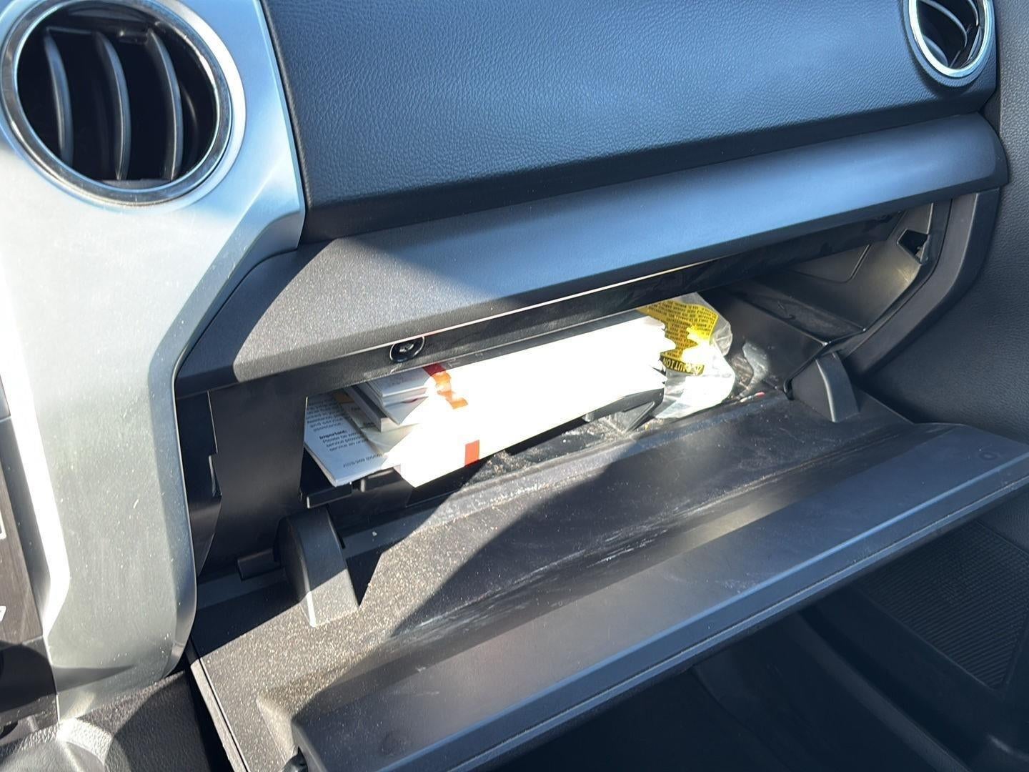 2015 Toyota TUNDRA Base