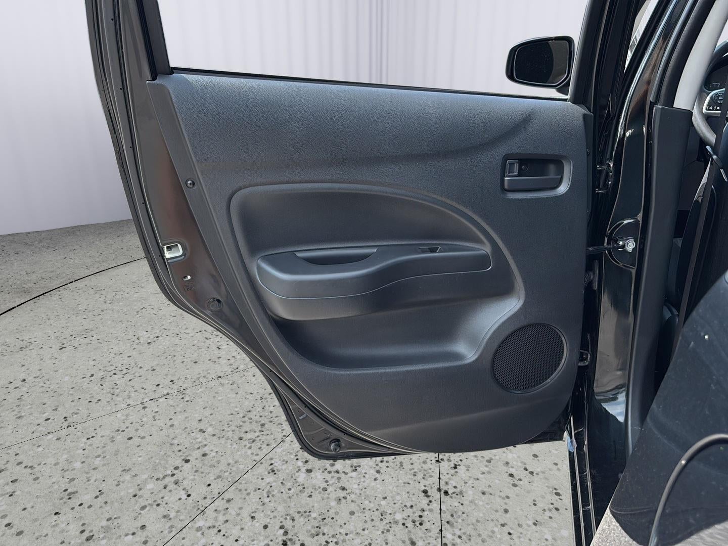 2022 Mitsubishi Mirage ES
