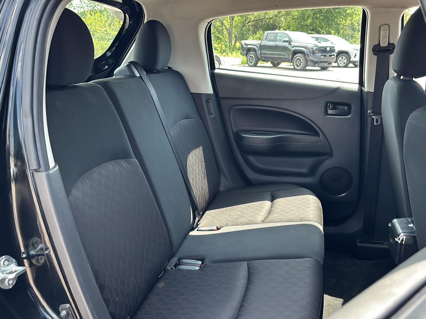 2022 Mitsubishi Mirage ES