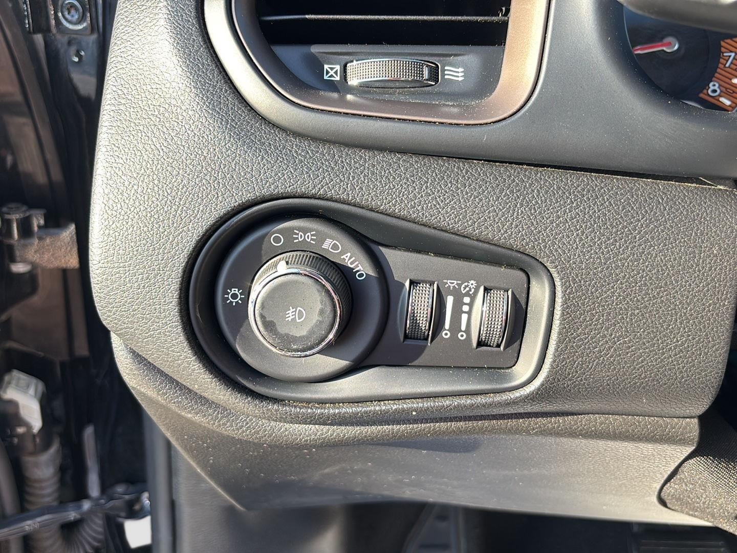 2023 Jeep Renegade Upland