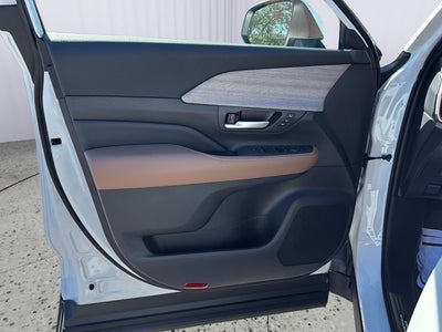 2026 Toyota Grand Highlander Platinum