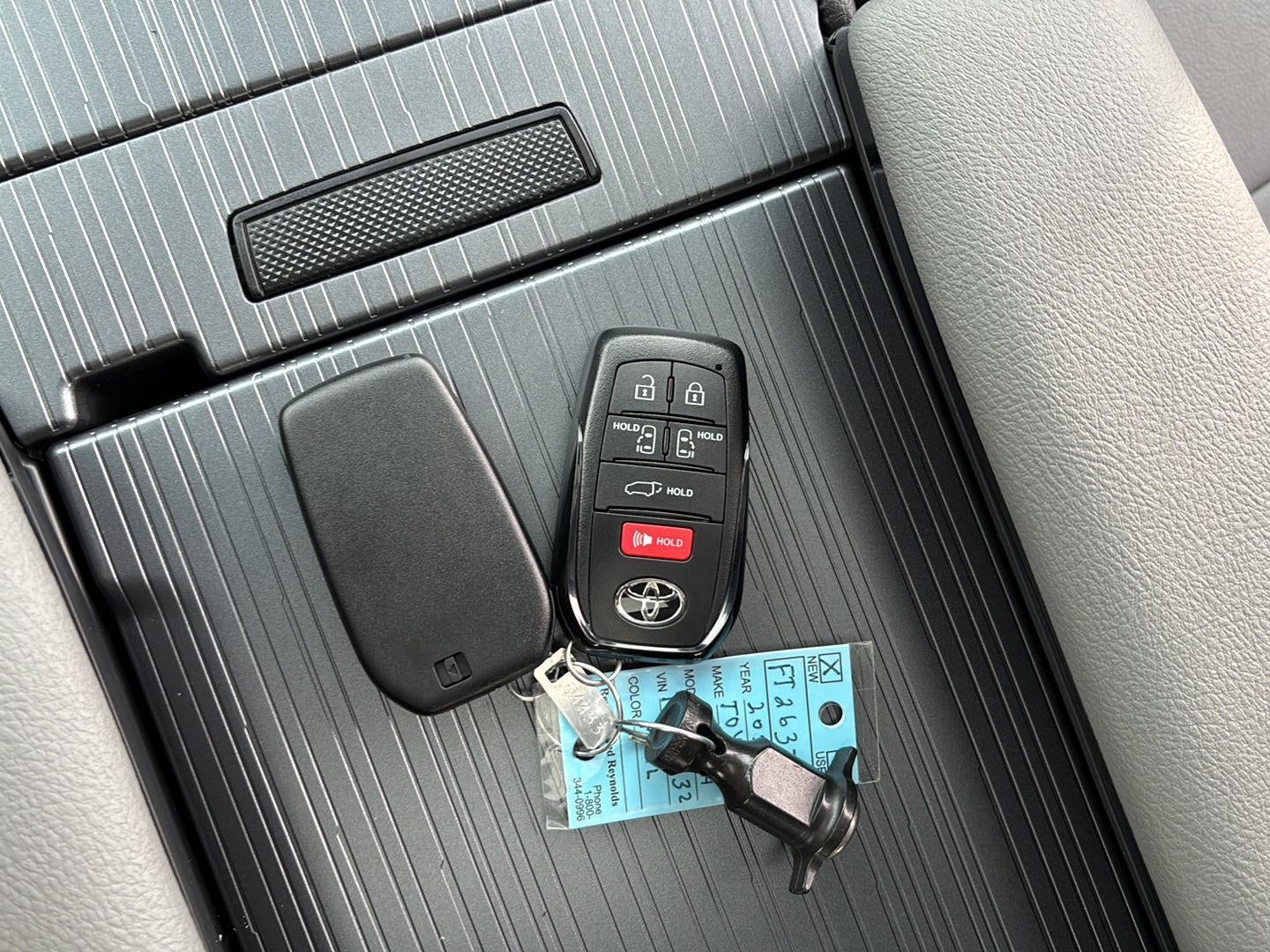 2026 Toyota Sienna XLE