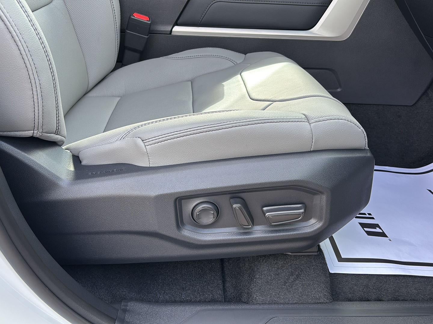 2026 Toyota Tundra i-FORCE MAX Tundra Limited