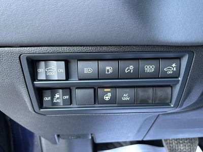 2026 Toyota Tundra i-FORCE MAX Tundra Platinum