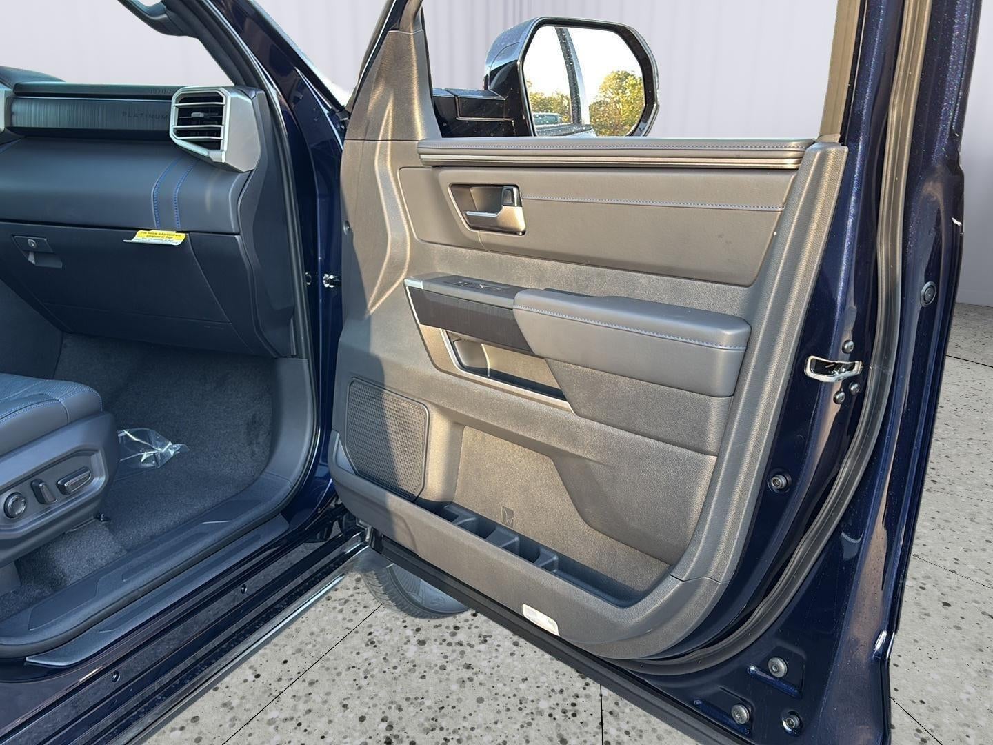 2026 Toyota Tundra i-FORCE MAX Tundra Platinum