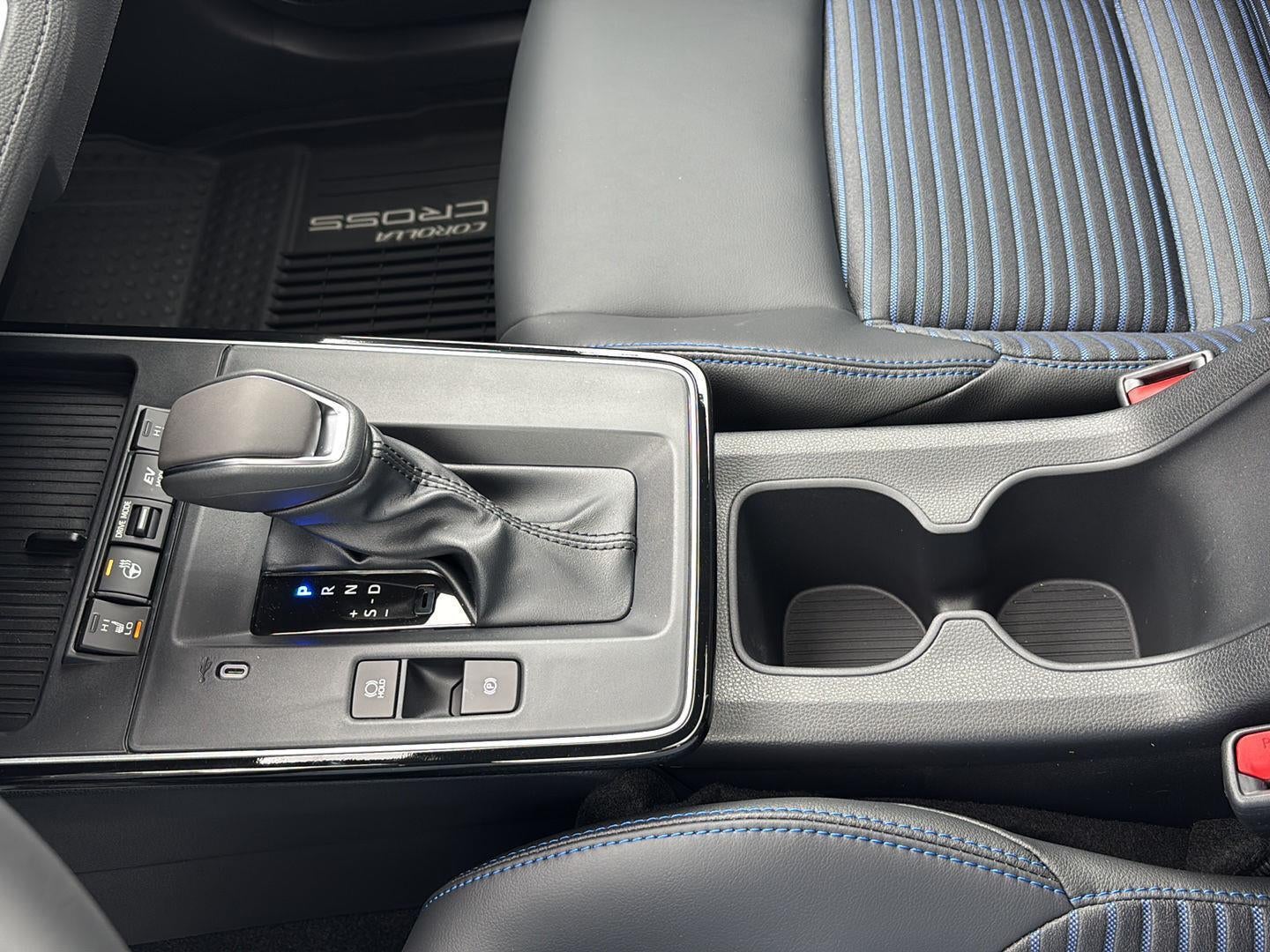 2026 Toyota Corolla Cross Hybrid XSE
