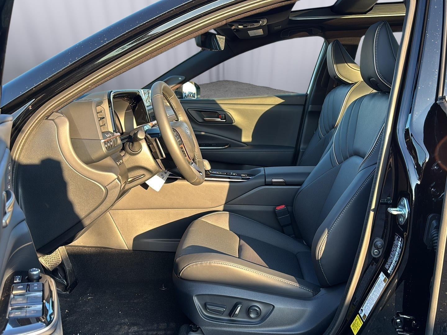 2025 Toyota Toyota Crown Signia Limited