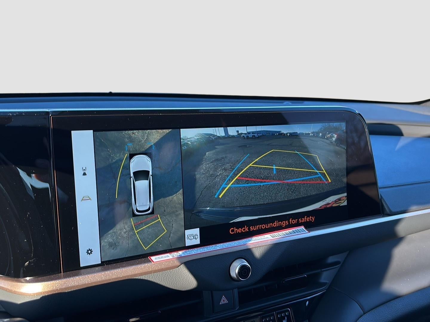 2025 Toyota Toyota Crown Signia Limited