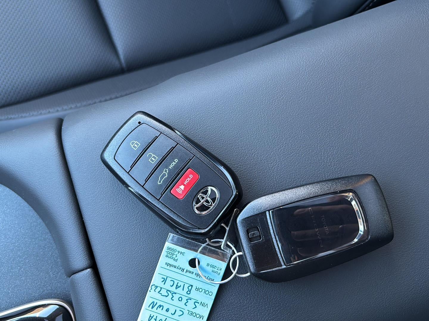 2025 Toyota Toyota Crown Signia Limited