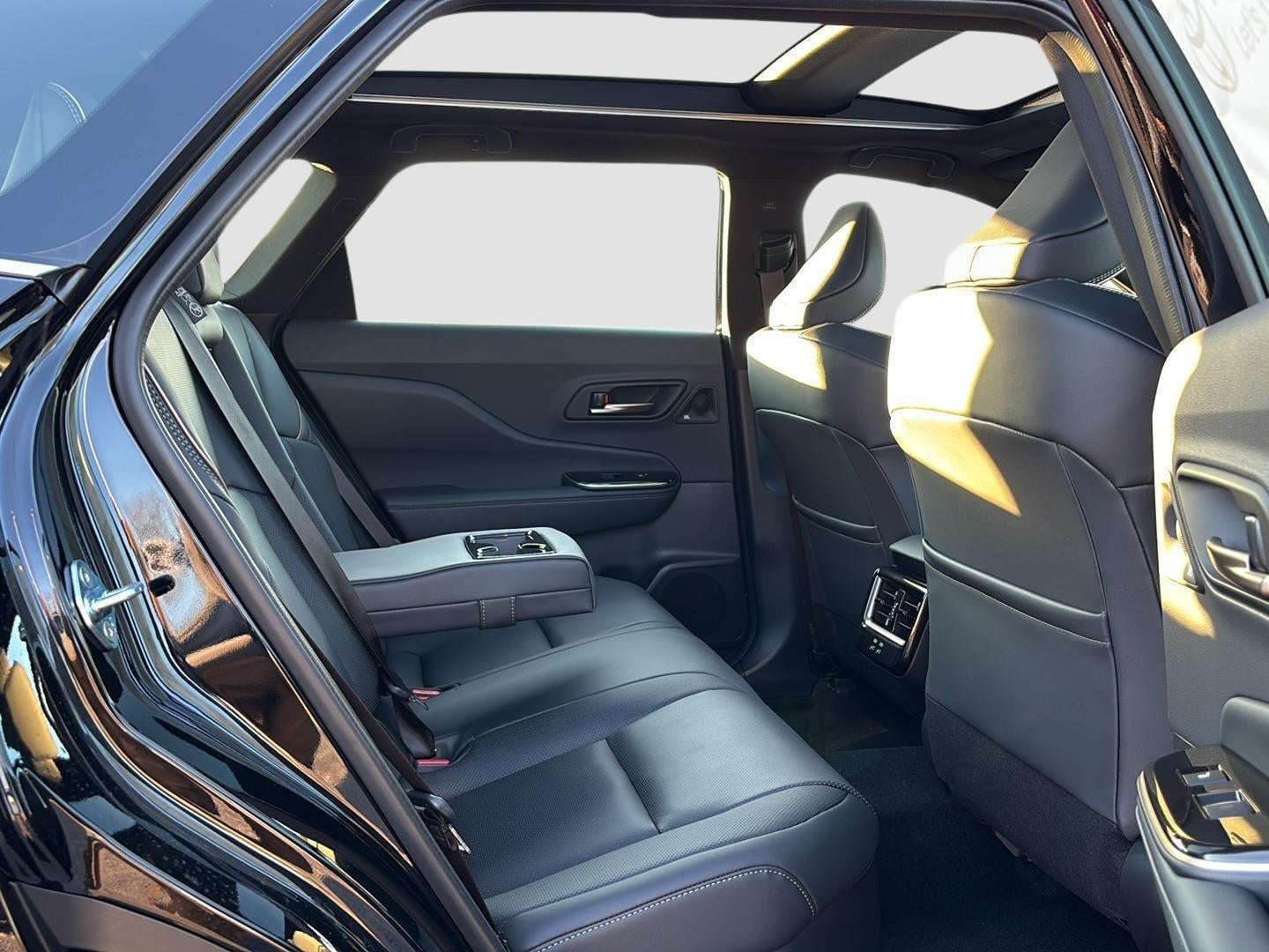 2025 Toyota Toyota Crown Signia Limited