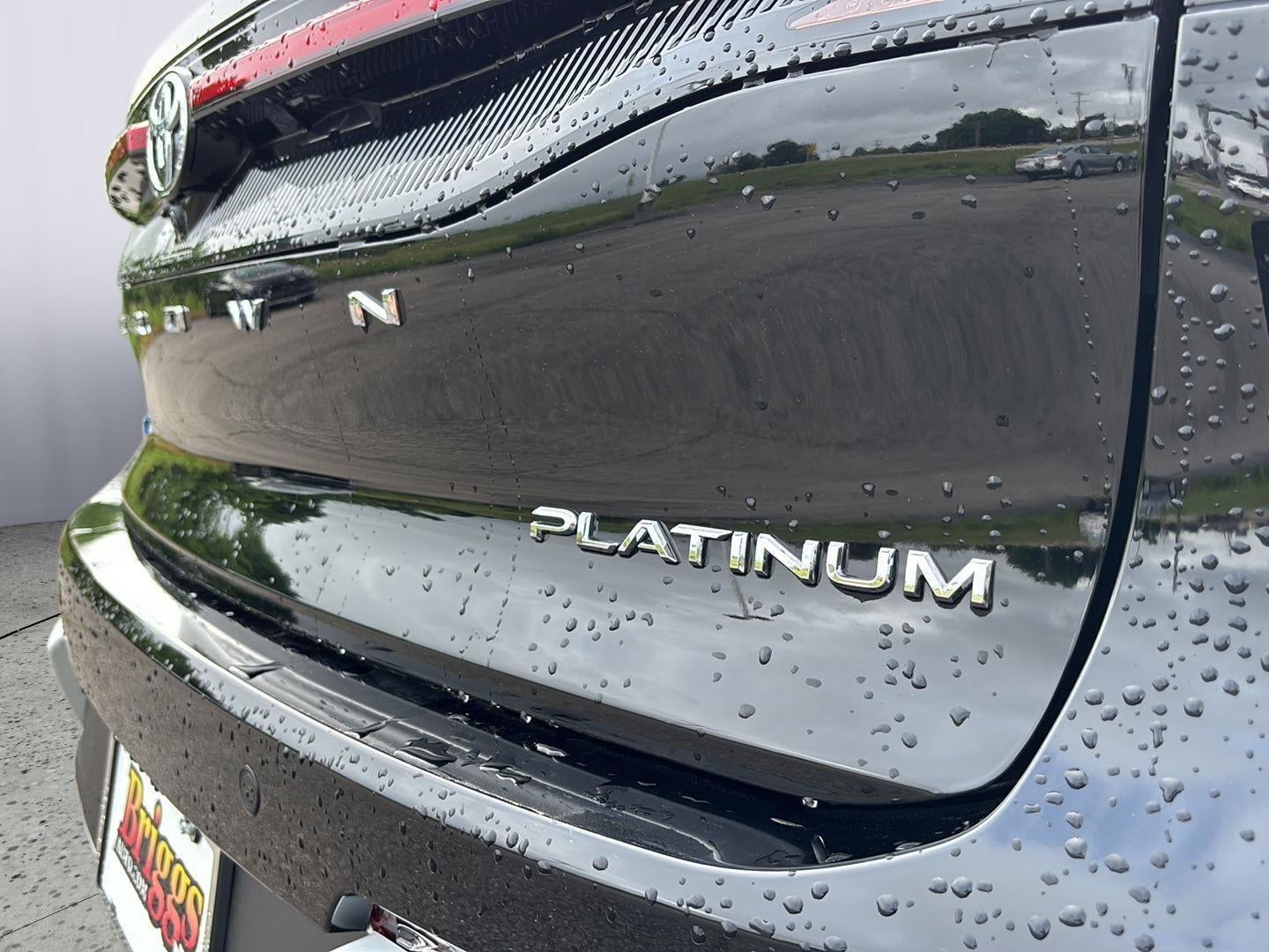 2026 Toyota Toyota Crown Platinum