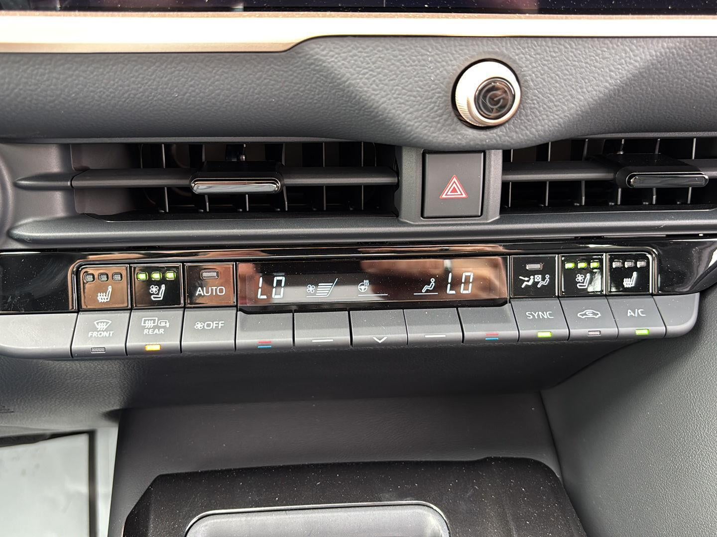 2026 Toyota Toyota Crown Platinum